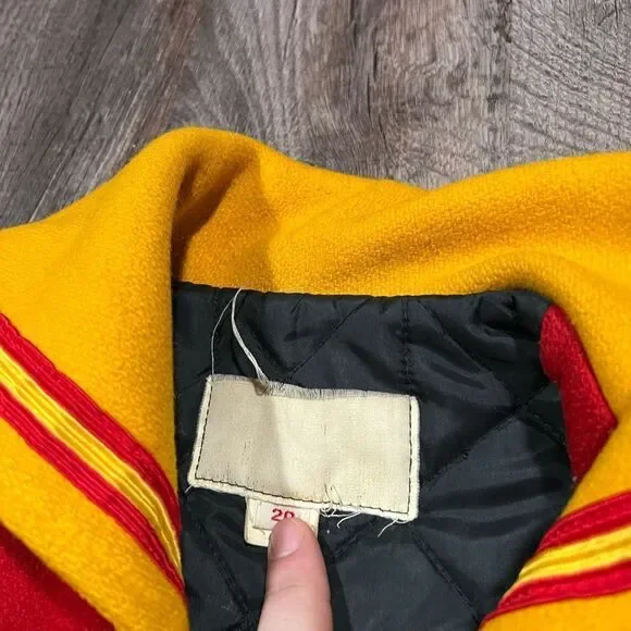 American Vintage Red and Yellow Jacket - Picture 4 of 12